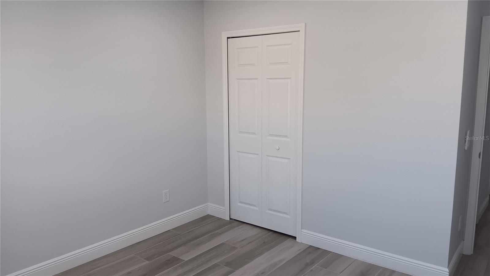 PORT CHARLOTTE SUB 03 - Residential Lease