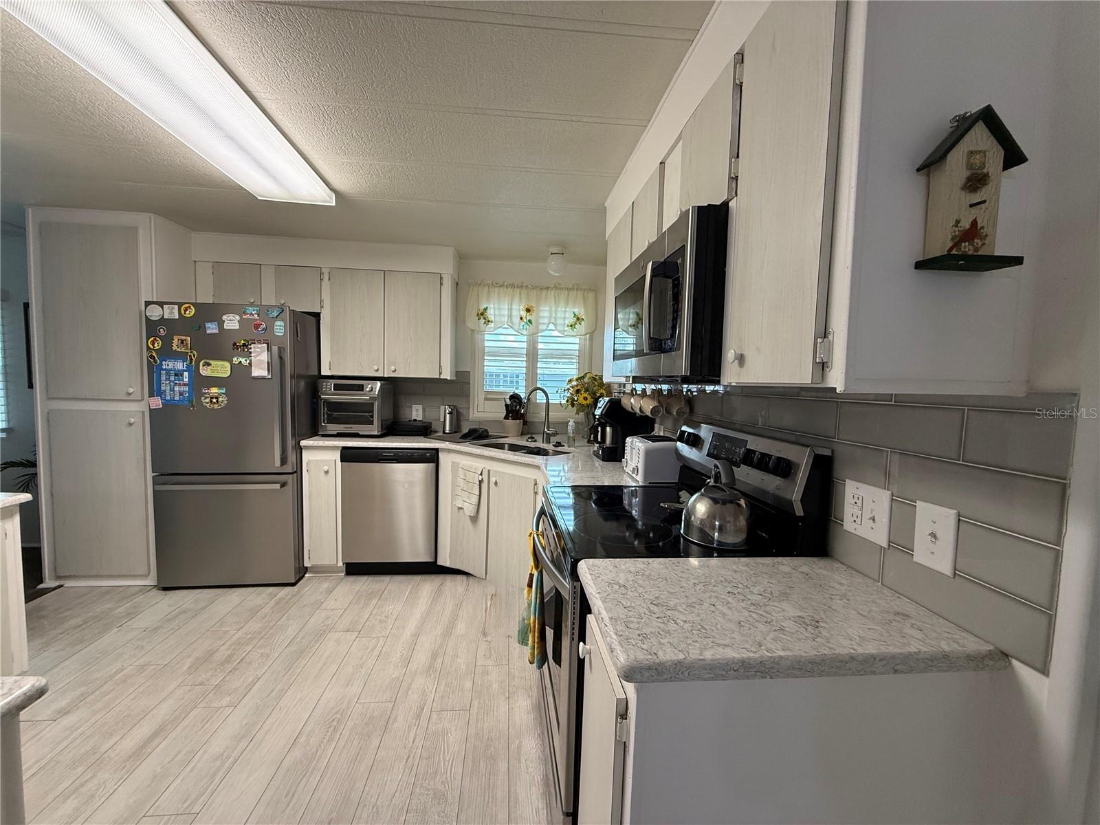 21 S BOBWHITE ROAD