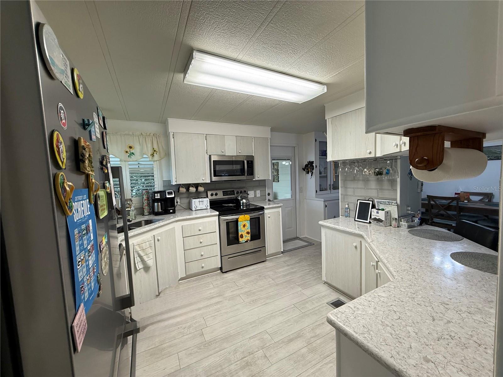 21 S BOBWHITE ROAD