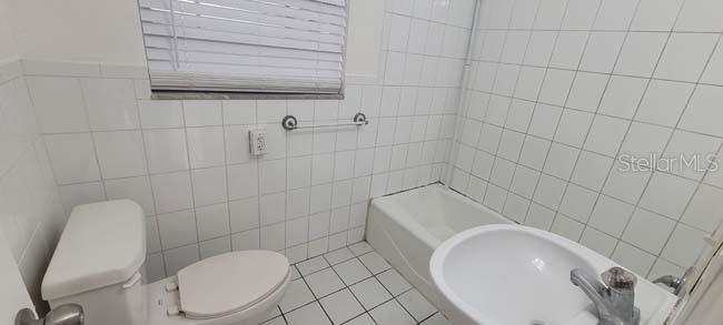 LAKEVIEW ESTATES 1ST ADD - Residential