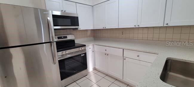 LAKEVIEW ESTATES 1ST ADD - Residential