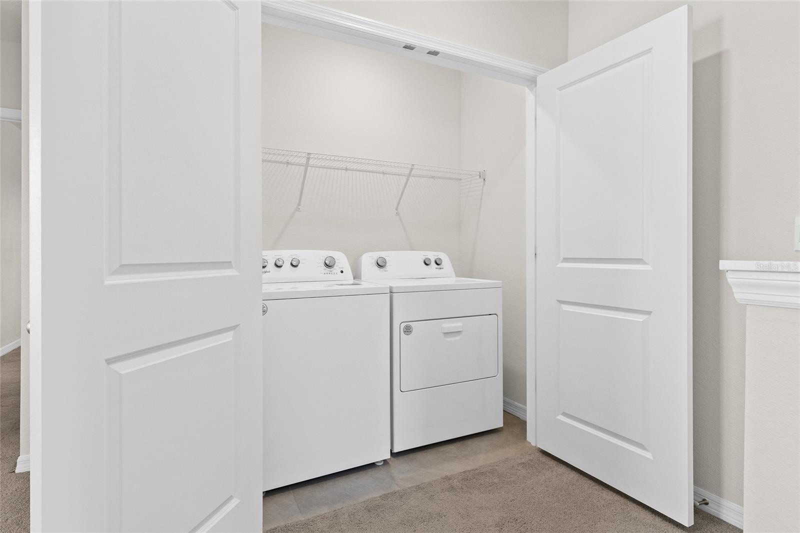 WOODLEAF HAMMOCK A REP OF A POR O - Residential Lease