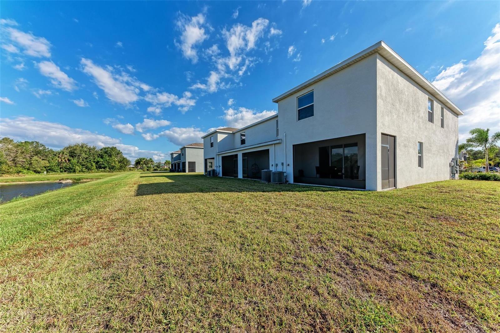 WOODLEAF HAMMOCK A REP OF A POR O - Residential Lease