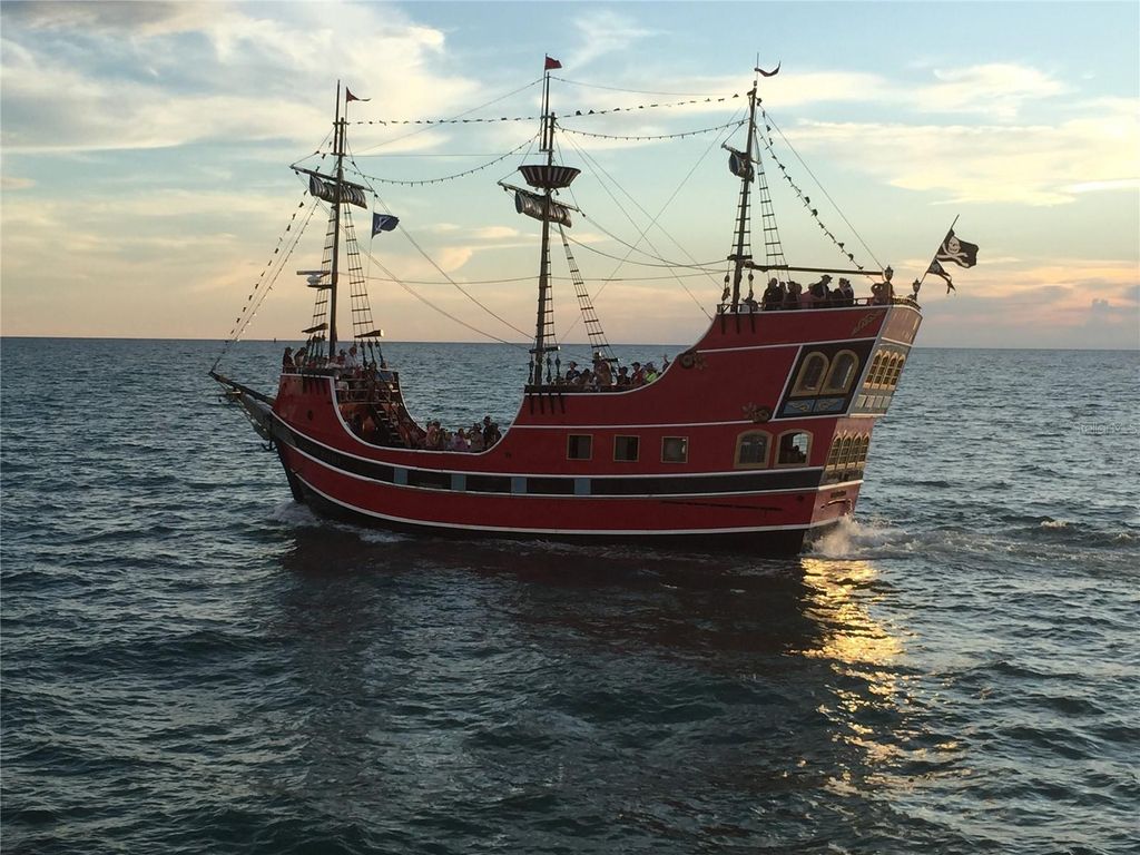 Photo of 100 Bluff View Drive #604C, Belleair Bluffs, FL 33770 (MLS # TB8467604)