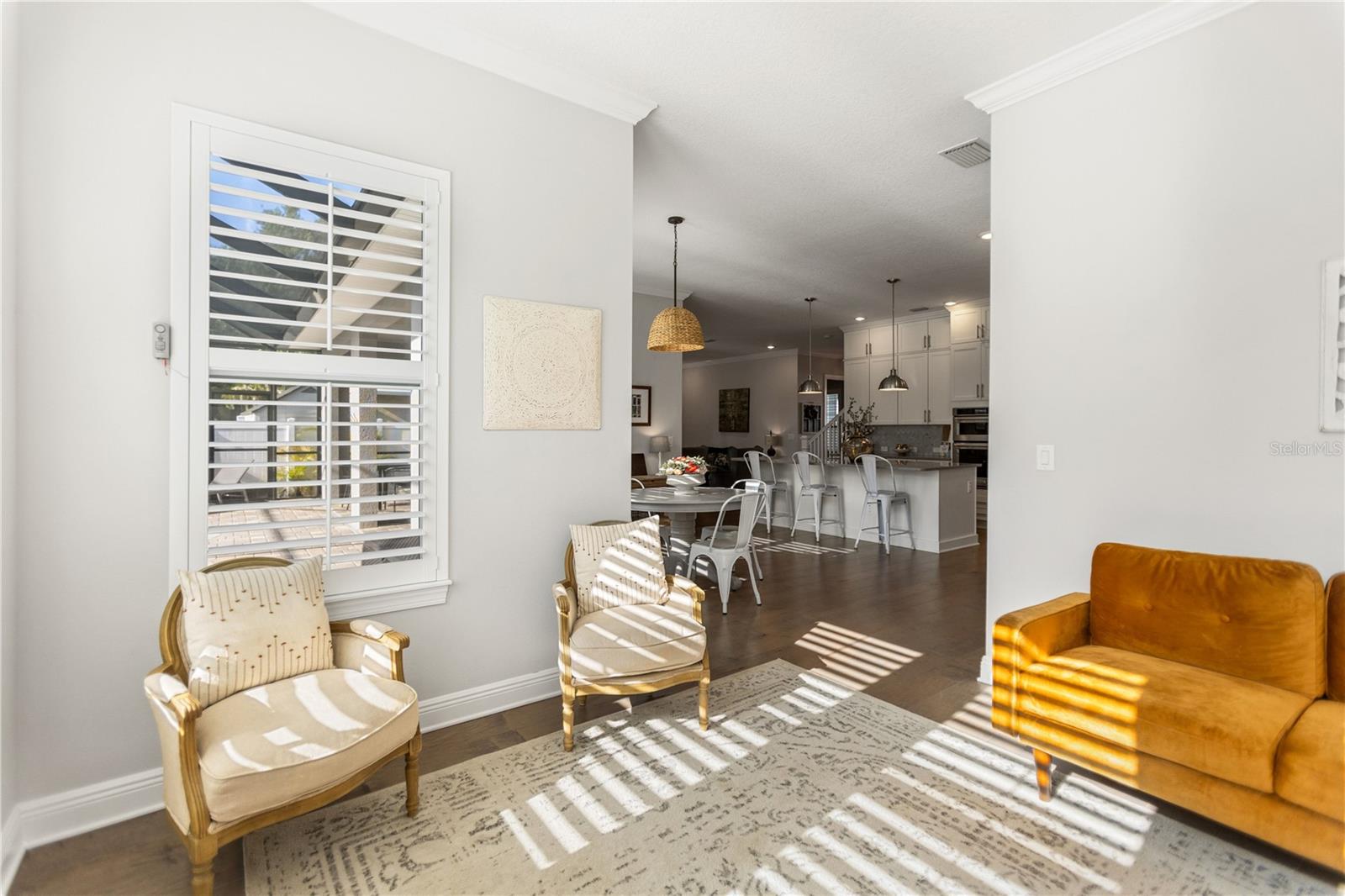 ELENOR PLACE - Residential