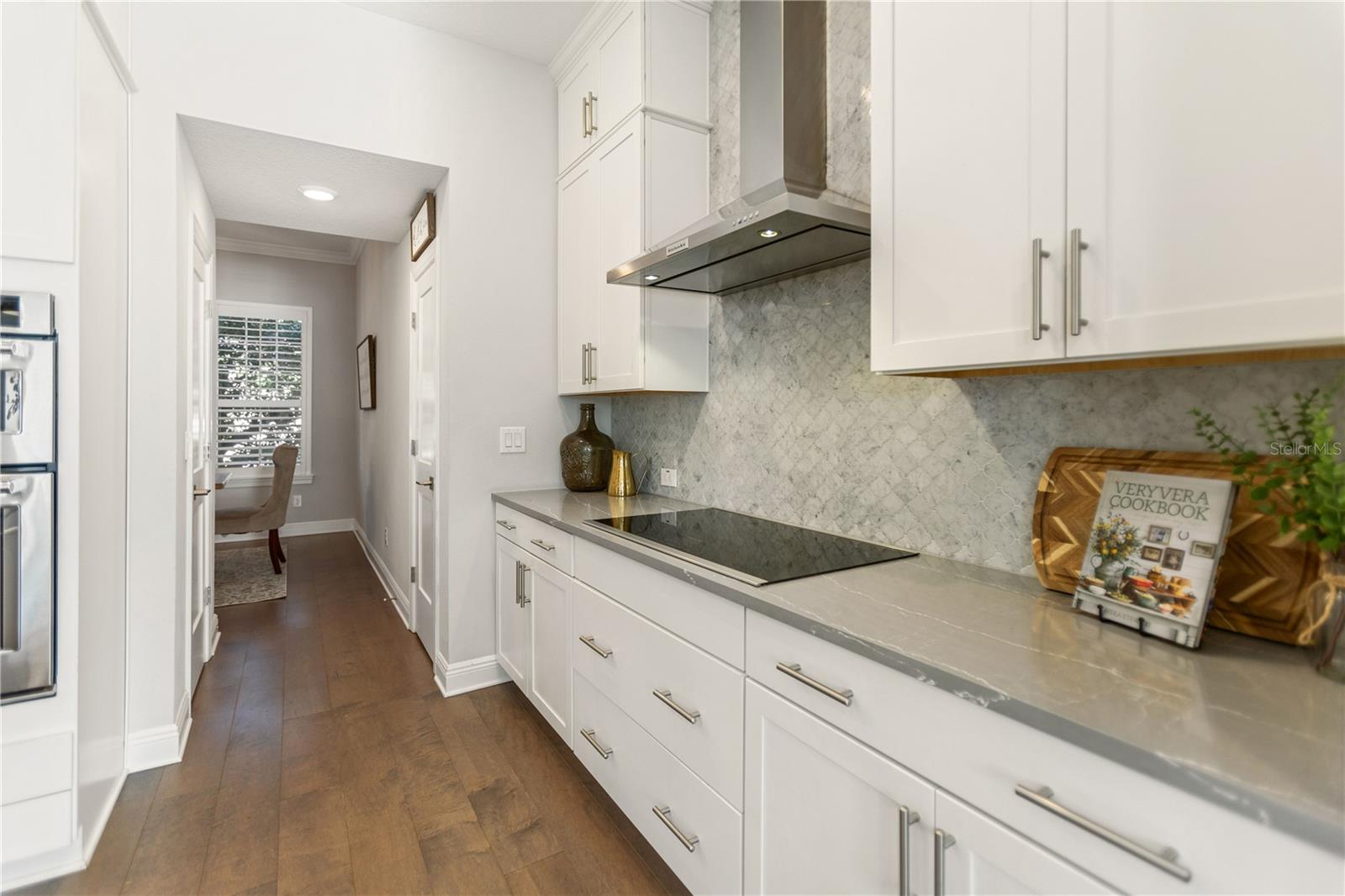 ELENOR PLACE - Residential