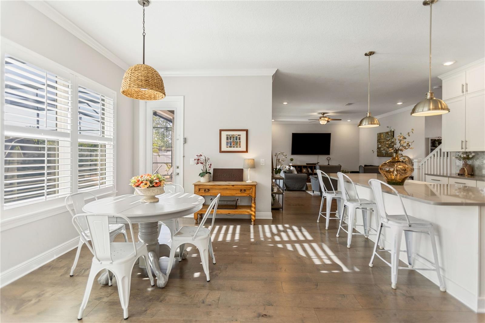 ELENOR PLACE - Residential