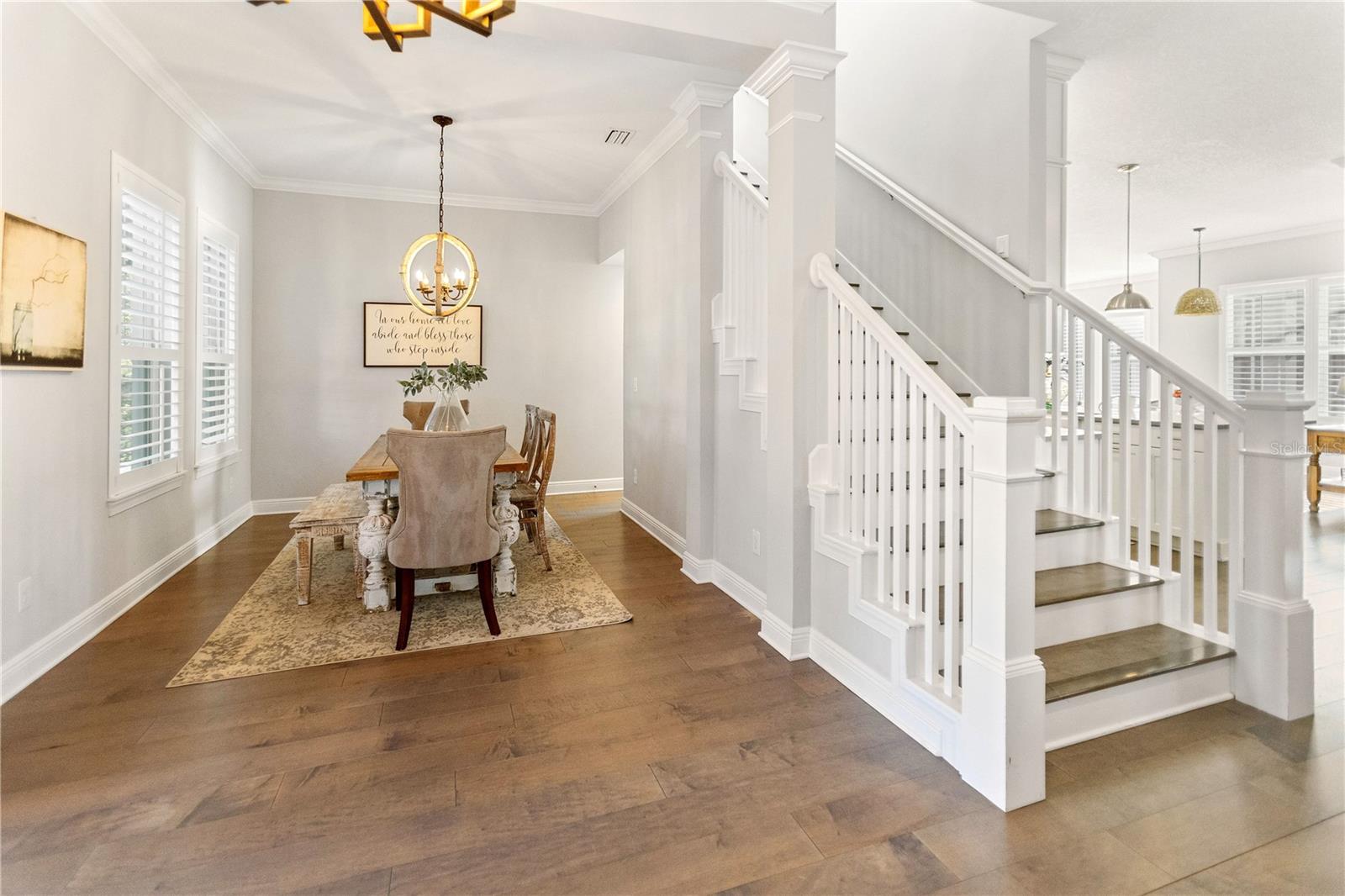 ELENOR PLACE - Residential