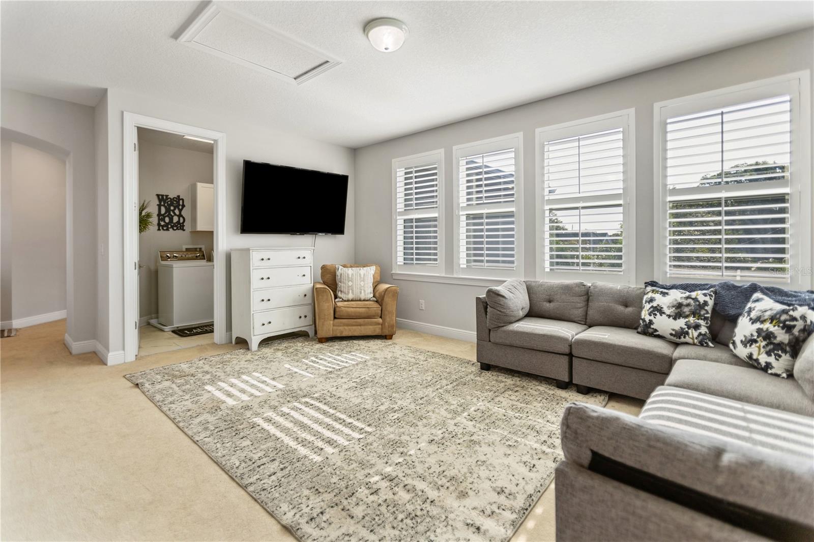 ELENOR PLACE - Residential