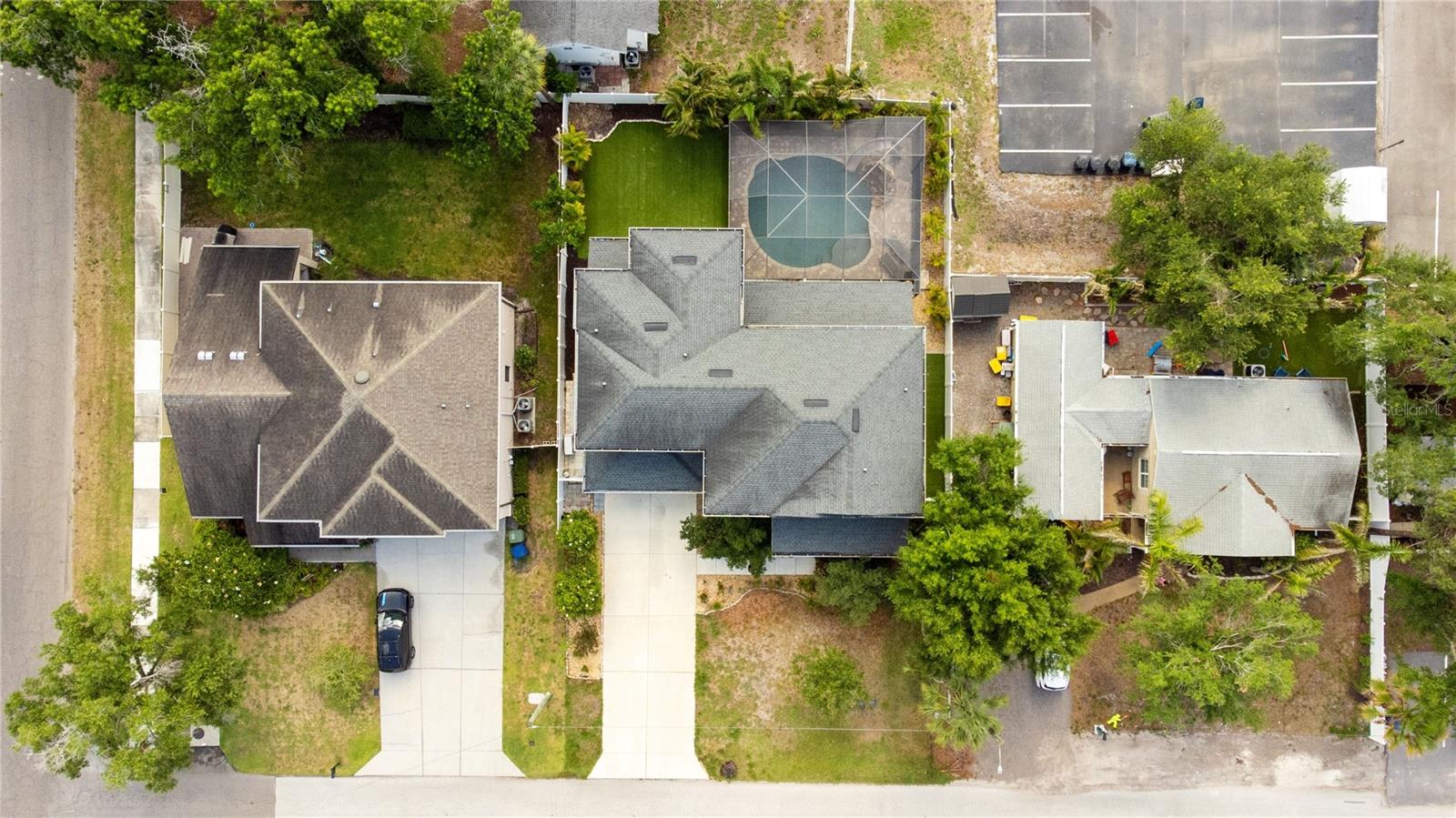 ELENOR PLACE - Residential