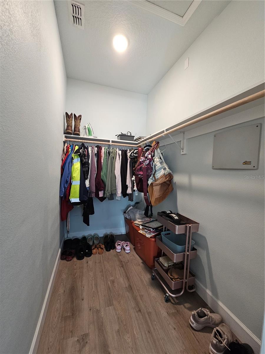 DORSEYS BLUE SPGS PARK - Residential