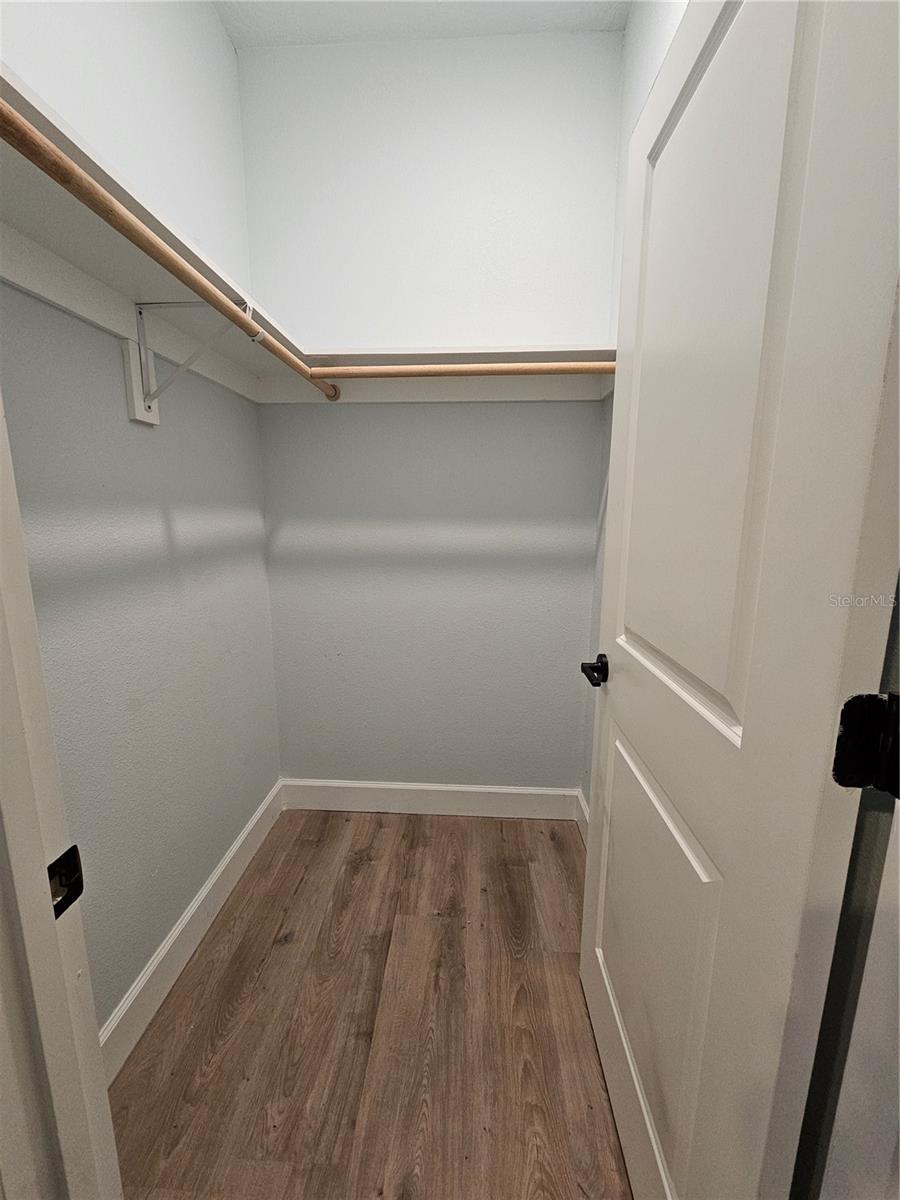 DORSEYS BLUE SPGS PARK - Residential