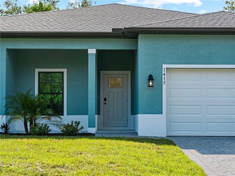 A home in PORT CHARLOTTE