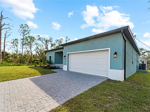 A home in PORT CHARLOTTE