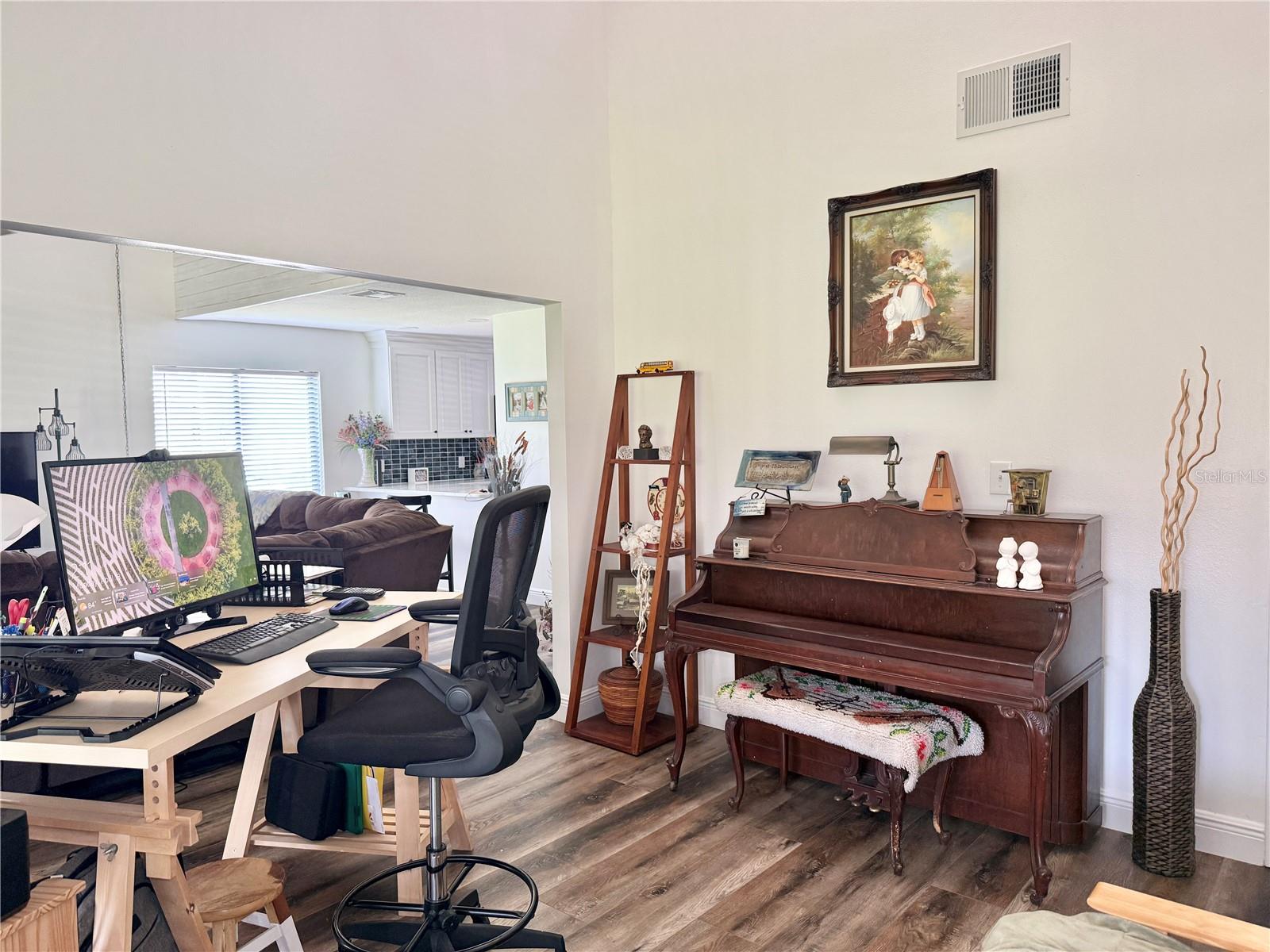 WALDEN LAKE FAIRWAY VILLAS - Residential