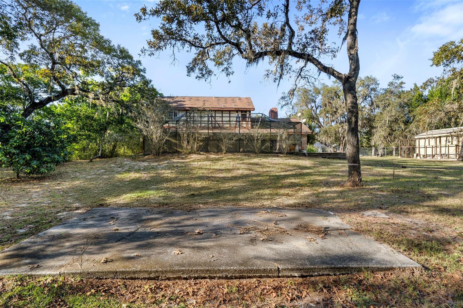 GOLDEN ACRES - Residential