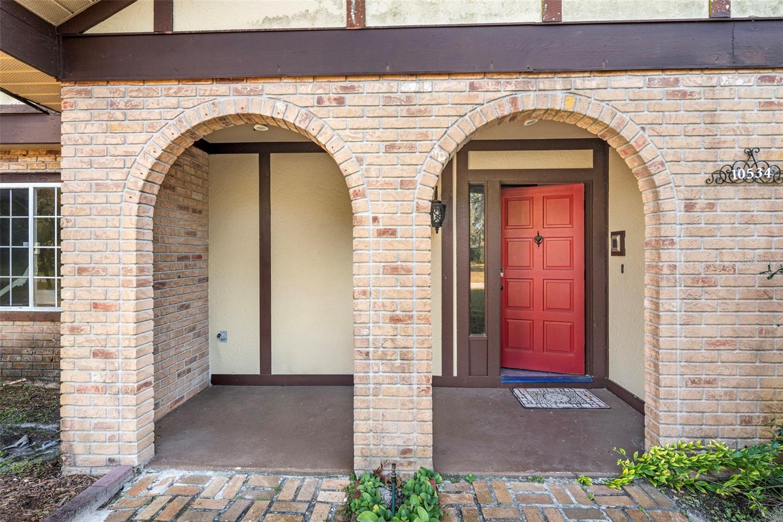 GOLDEN ACRES - Residential