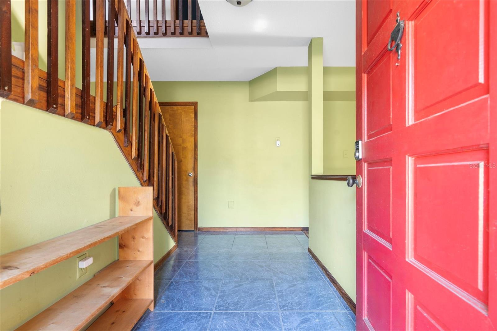 GOLDEN ACRES - Residential