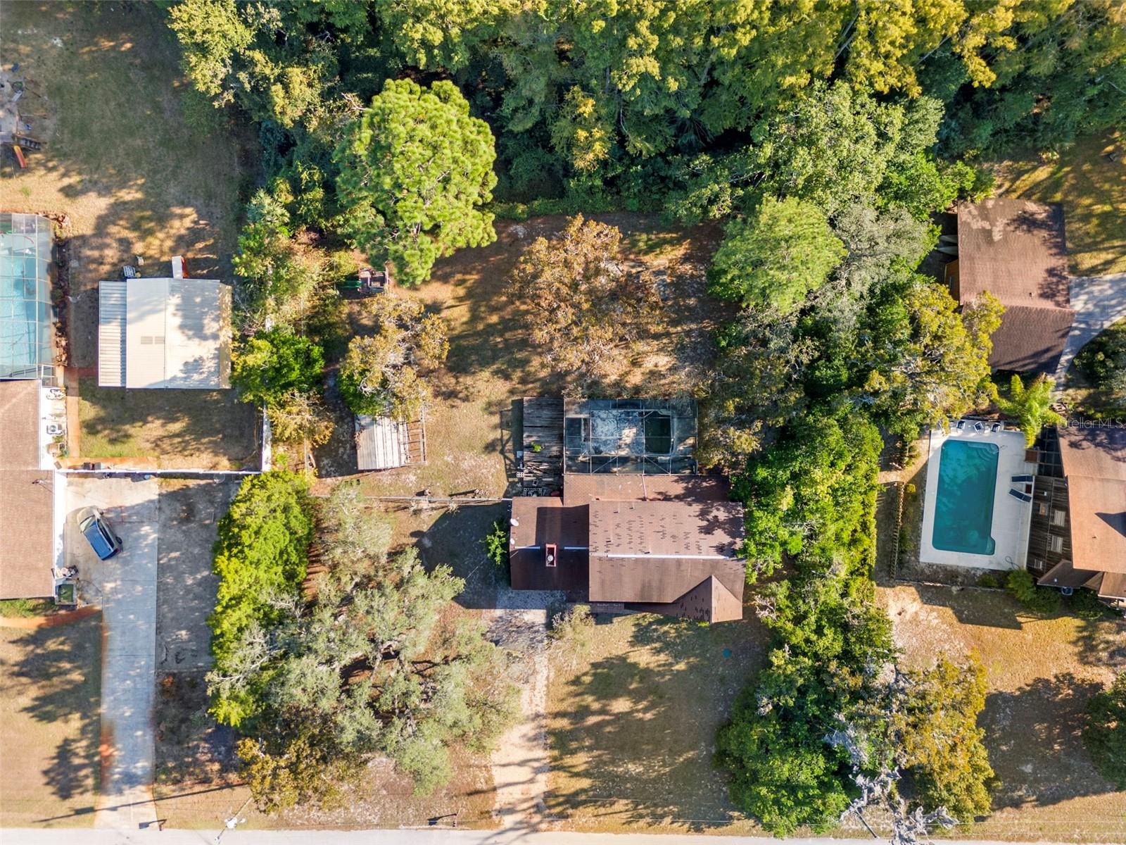 GOLDEN ACRES - Residential