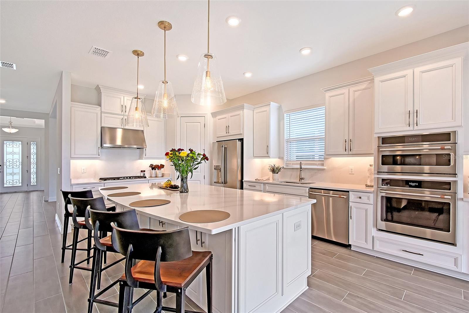 11427 VIANI TERRACE