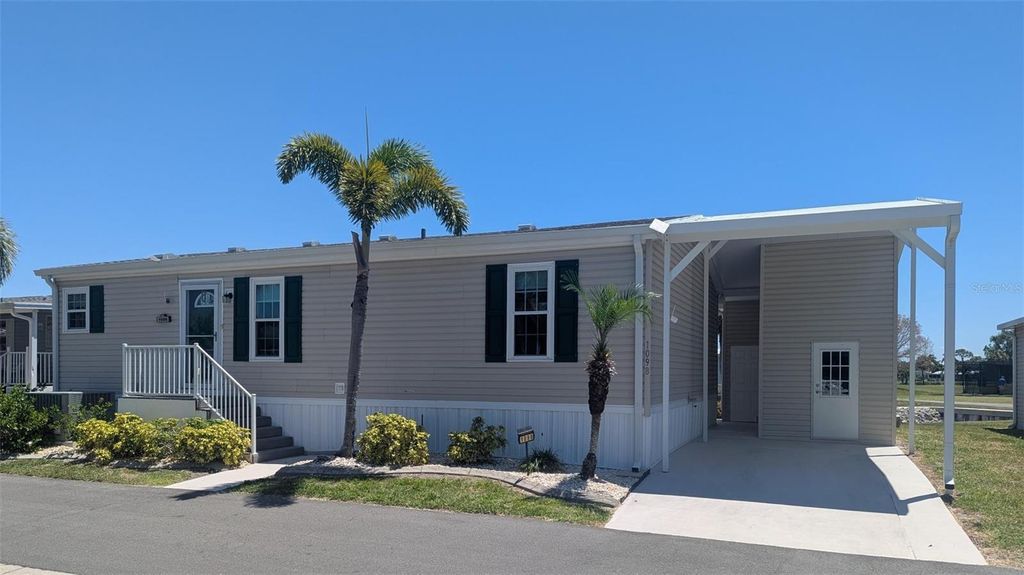 Photo of 2100 Kings Hwy #1098, Port Charlotte, FL 33980 (MLS # D6147181)