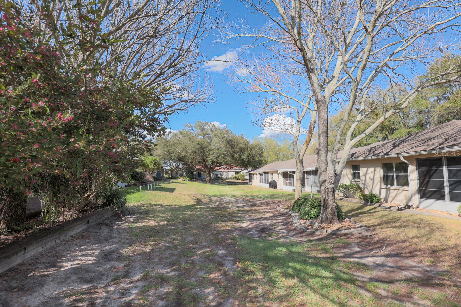 ON TOP OF THE WORLD CENTRAL - Residential