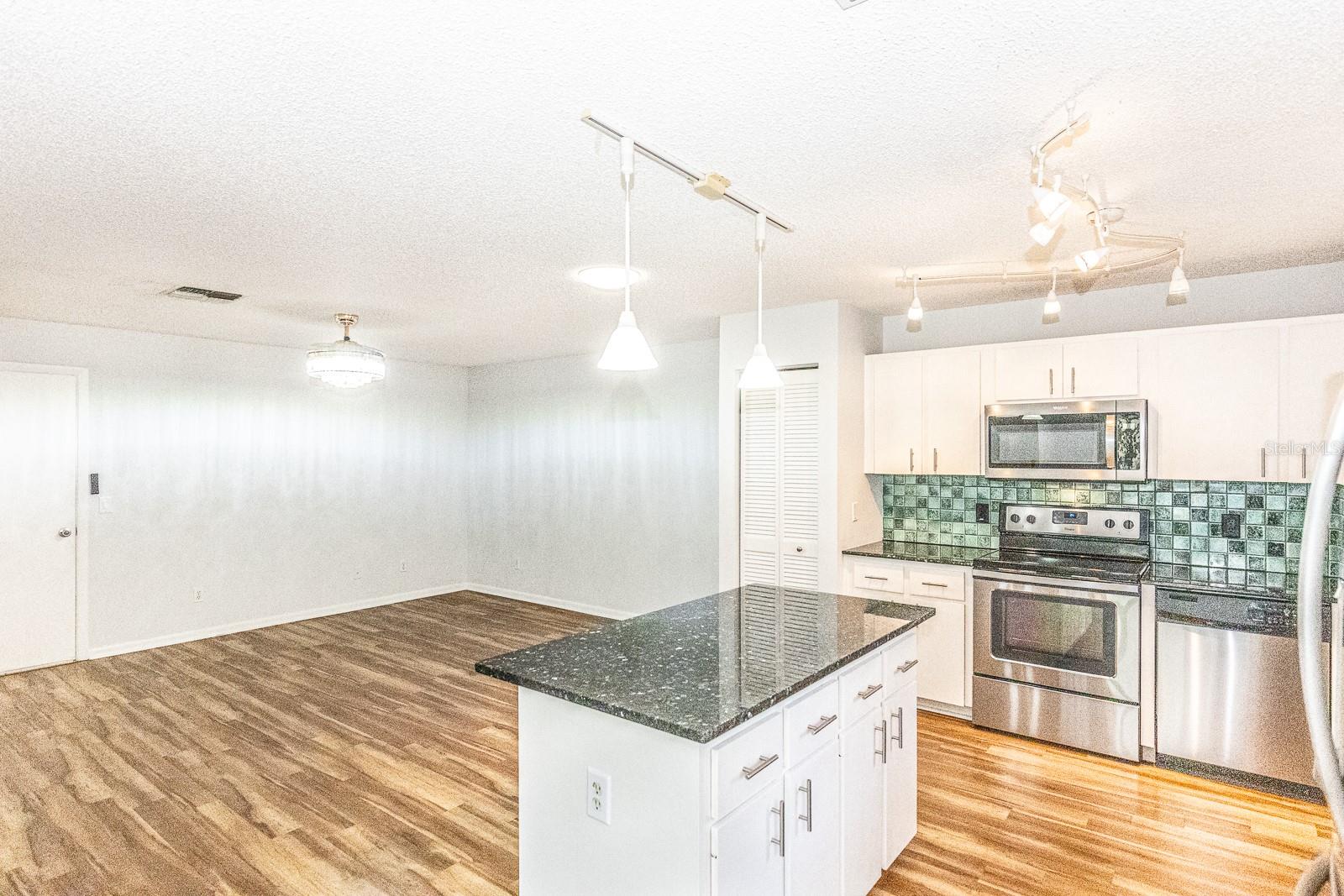 ON TOP OF THE WORLD CENTRAL - Residential