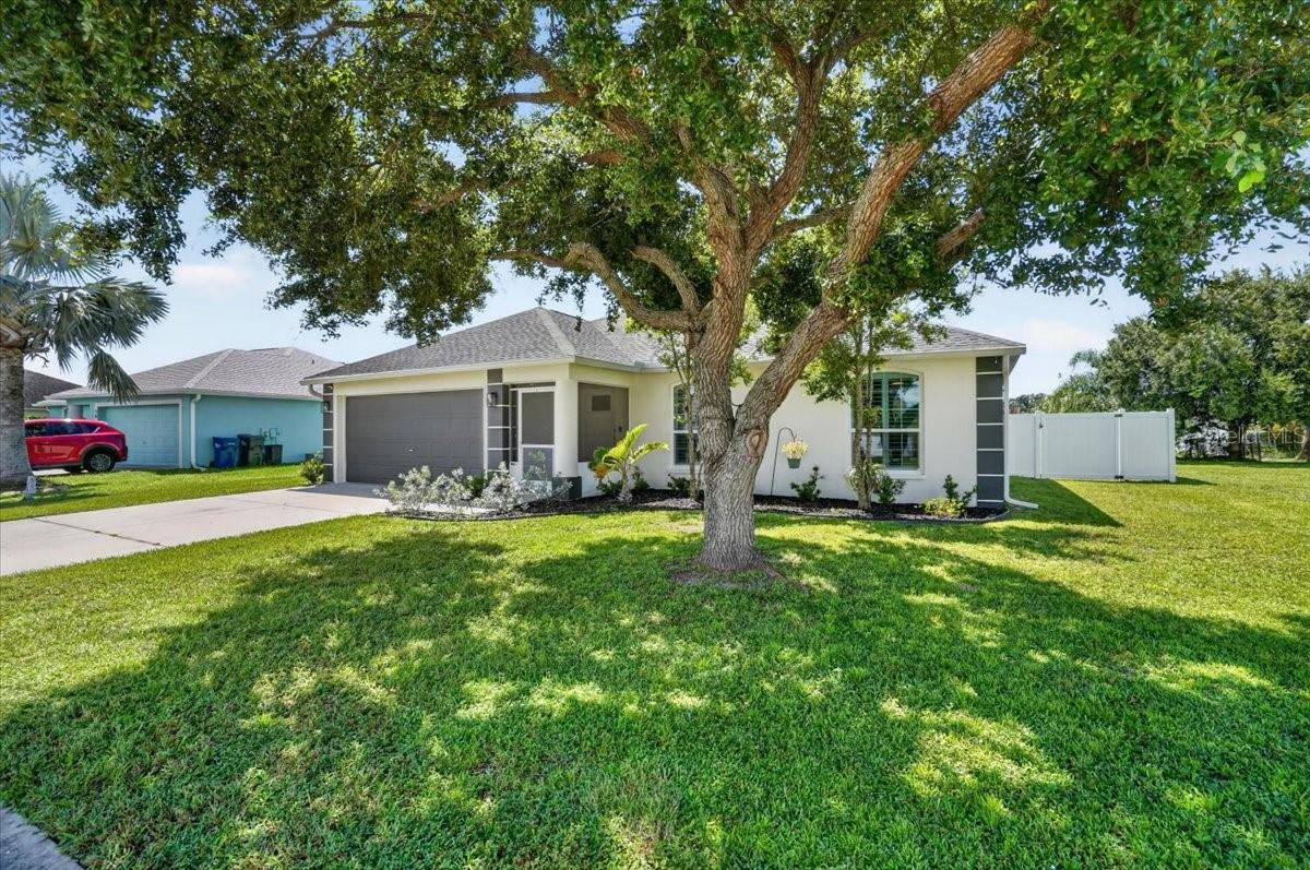 5815 33RD DRIVE E