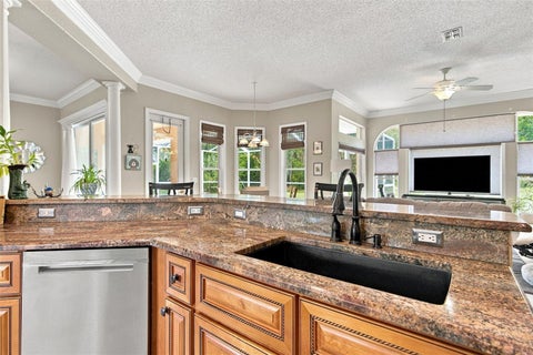 Tiny photo for 2168 W Begonia Drive, Beverly Hills, FL 34465 (MLS # OM731682)