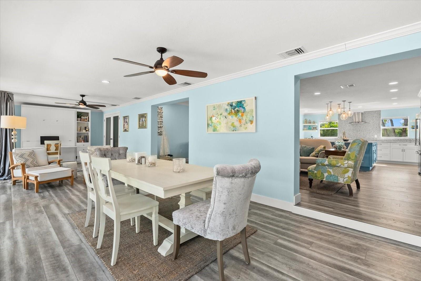 SIESTA BEACH - Residential