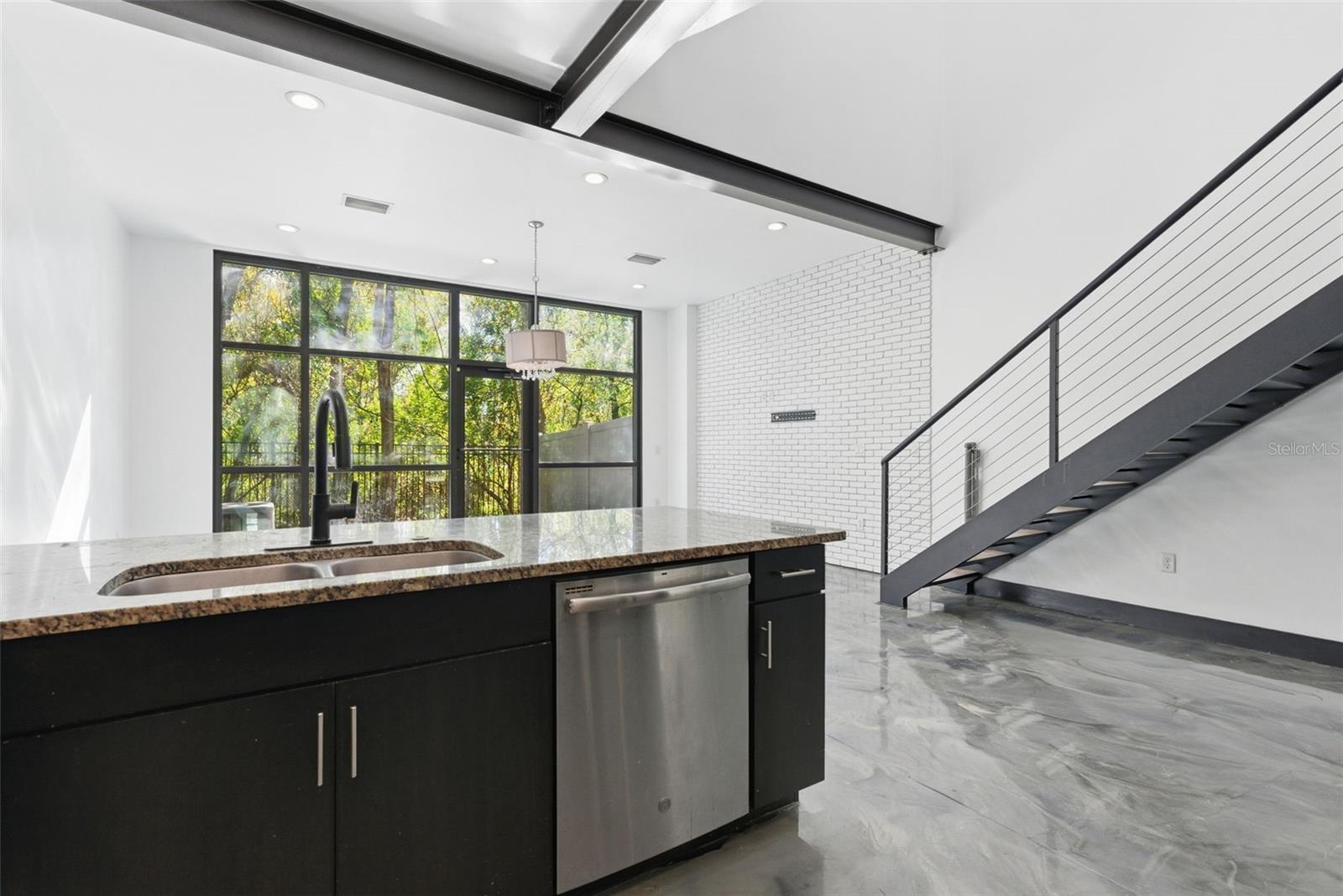 CARROLLWOOD CROSSINGS 2 - Residential