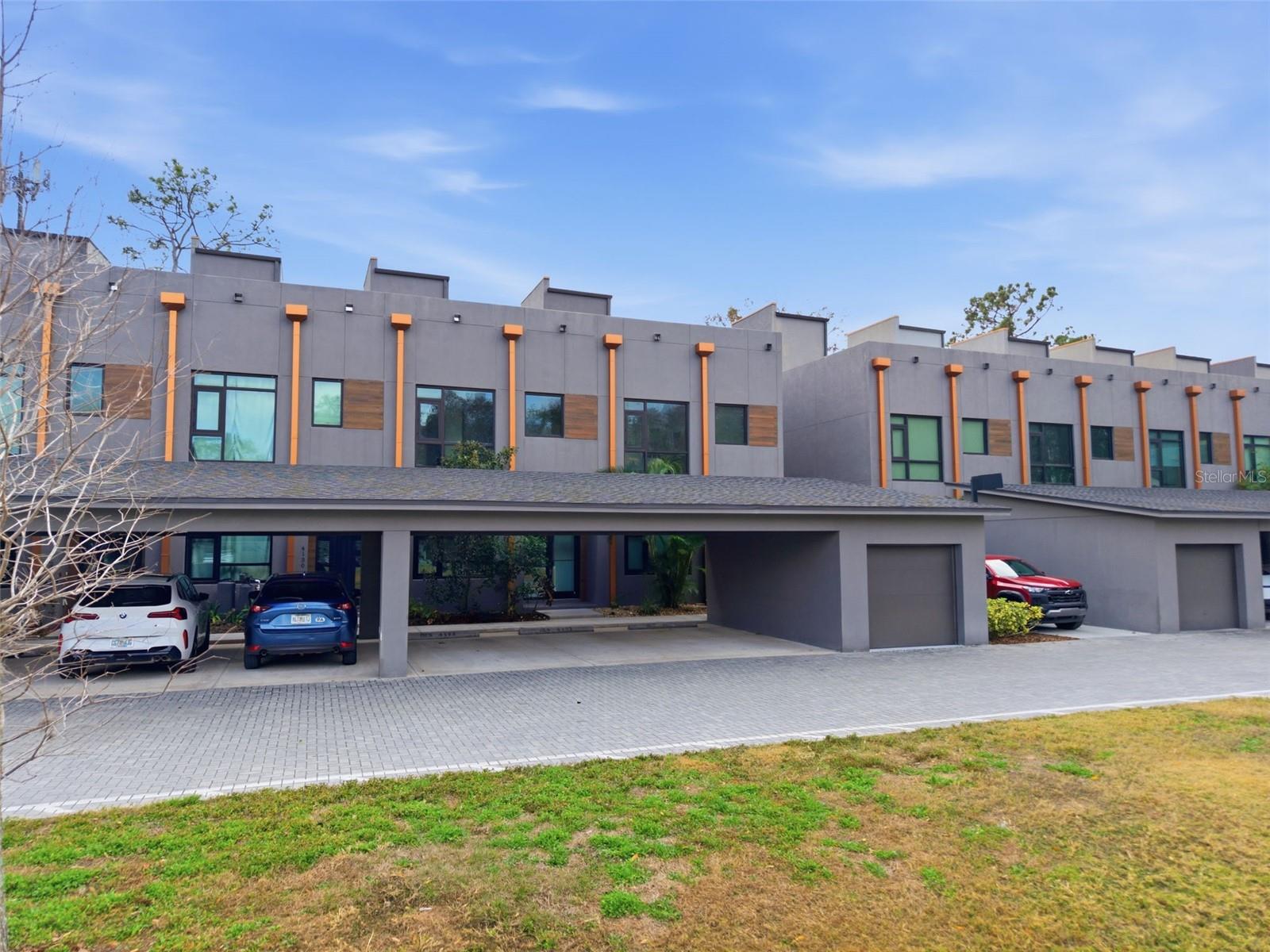 CARROLLWOOD CROSSINGS 2 - Residential