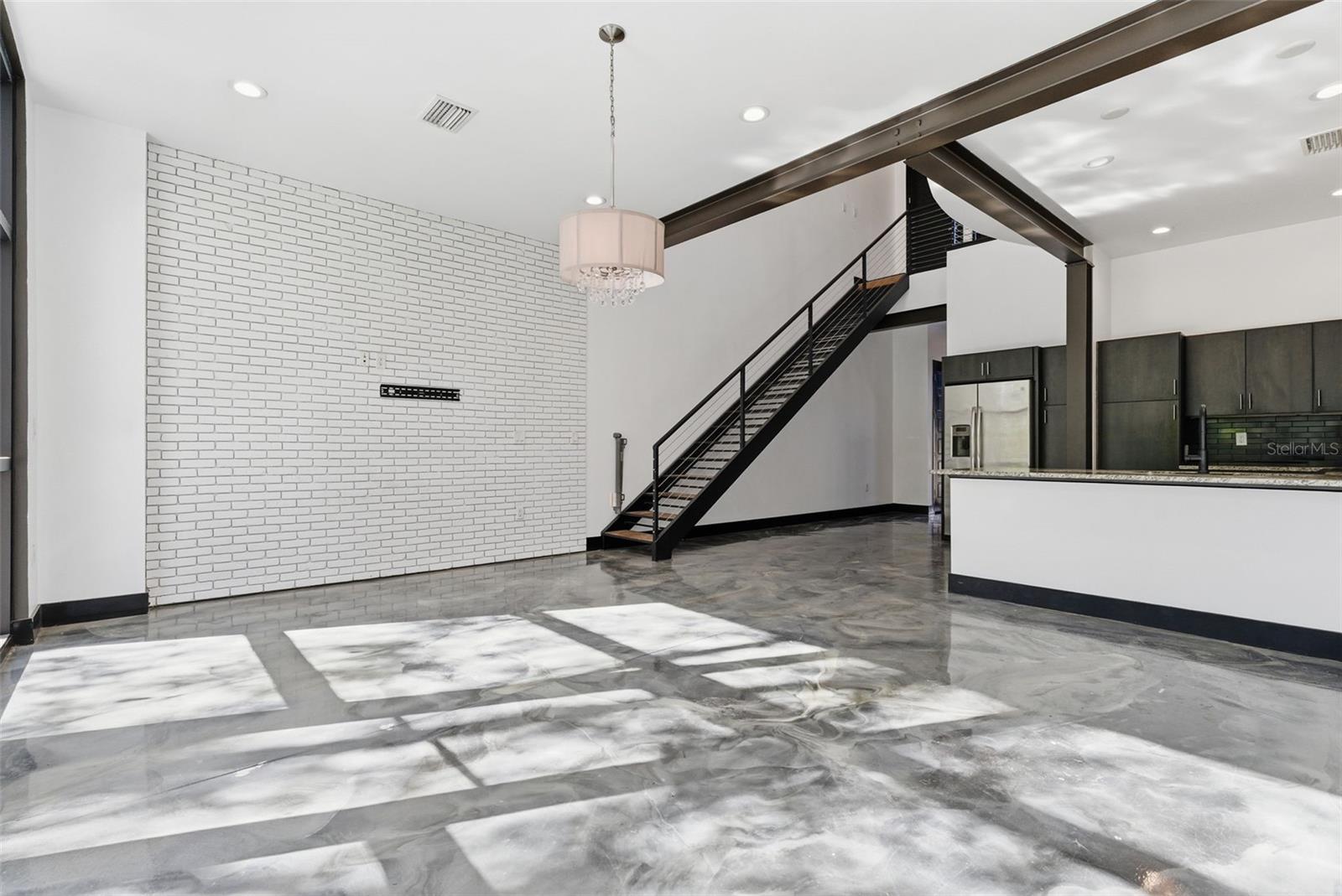 CARROLLWOOD CROSSINGS 2 - Residential