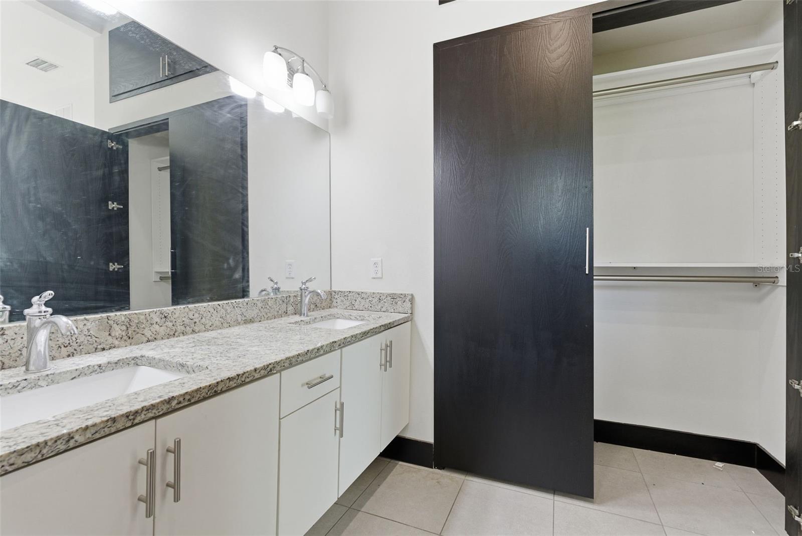 CARROLLWOOD CROSSINGS 2 - Residential