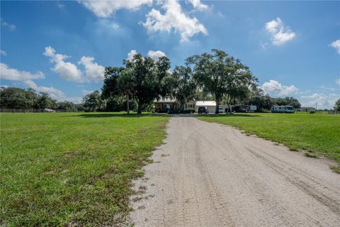 Photo of 2124 Fox Run Lane, Lake Wales, FL 33898 (MLS # L4964975)