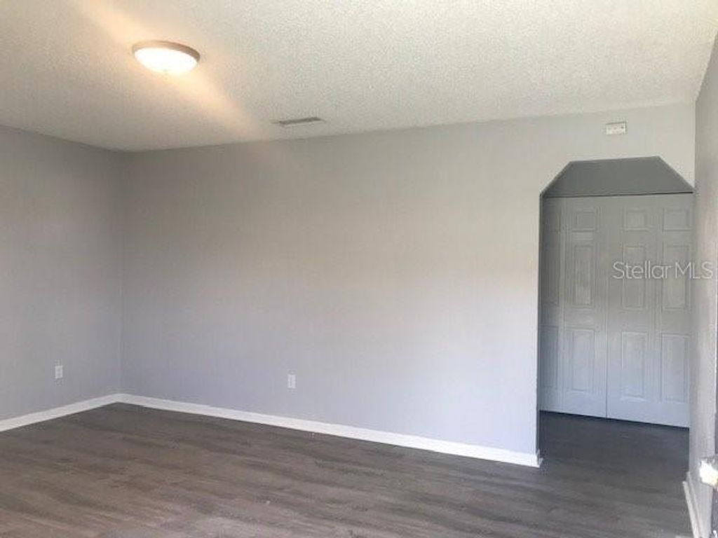 Photo of 1027 N Brunnell Parkway #1029, Lakeland, FL 33805 (MLS # L4958685)