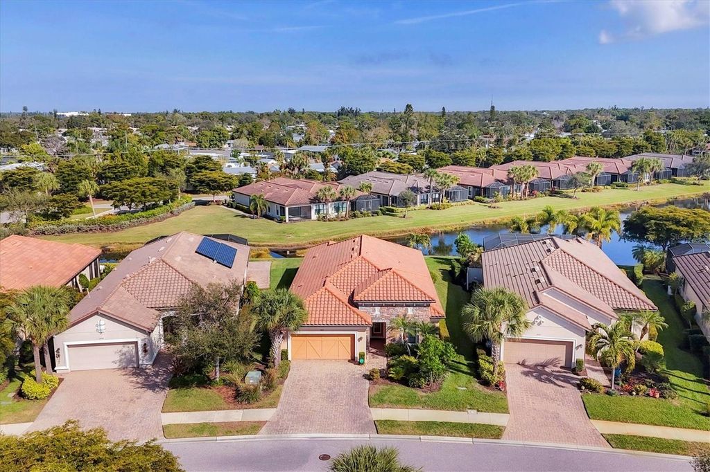 Photo of 2414 Vaccaro Drive, Sarasota, FL 34231 (MLS # A4677299)