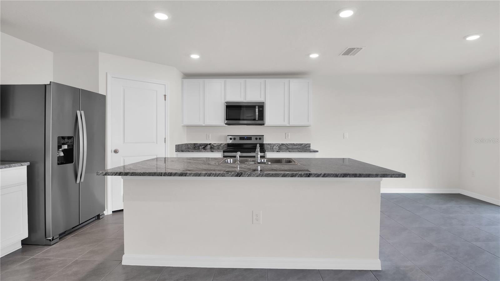 SERENO PH 8A - Residential Lease