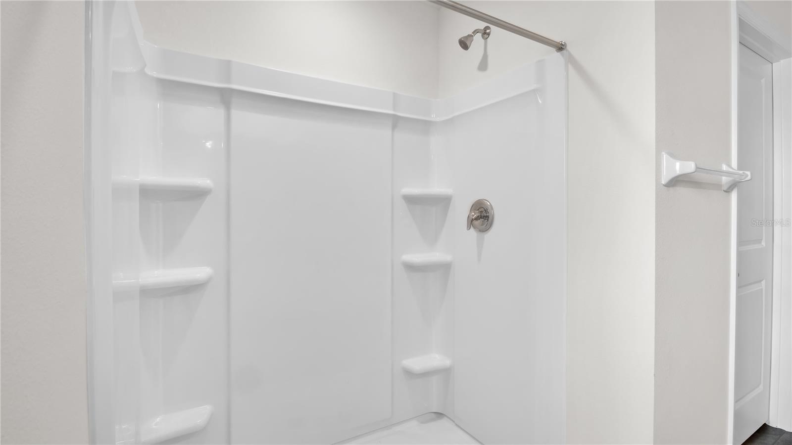 SERENO PH 8A - Residential Lease