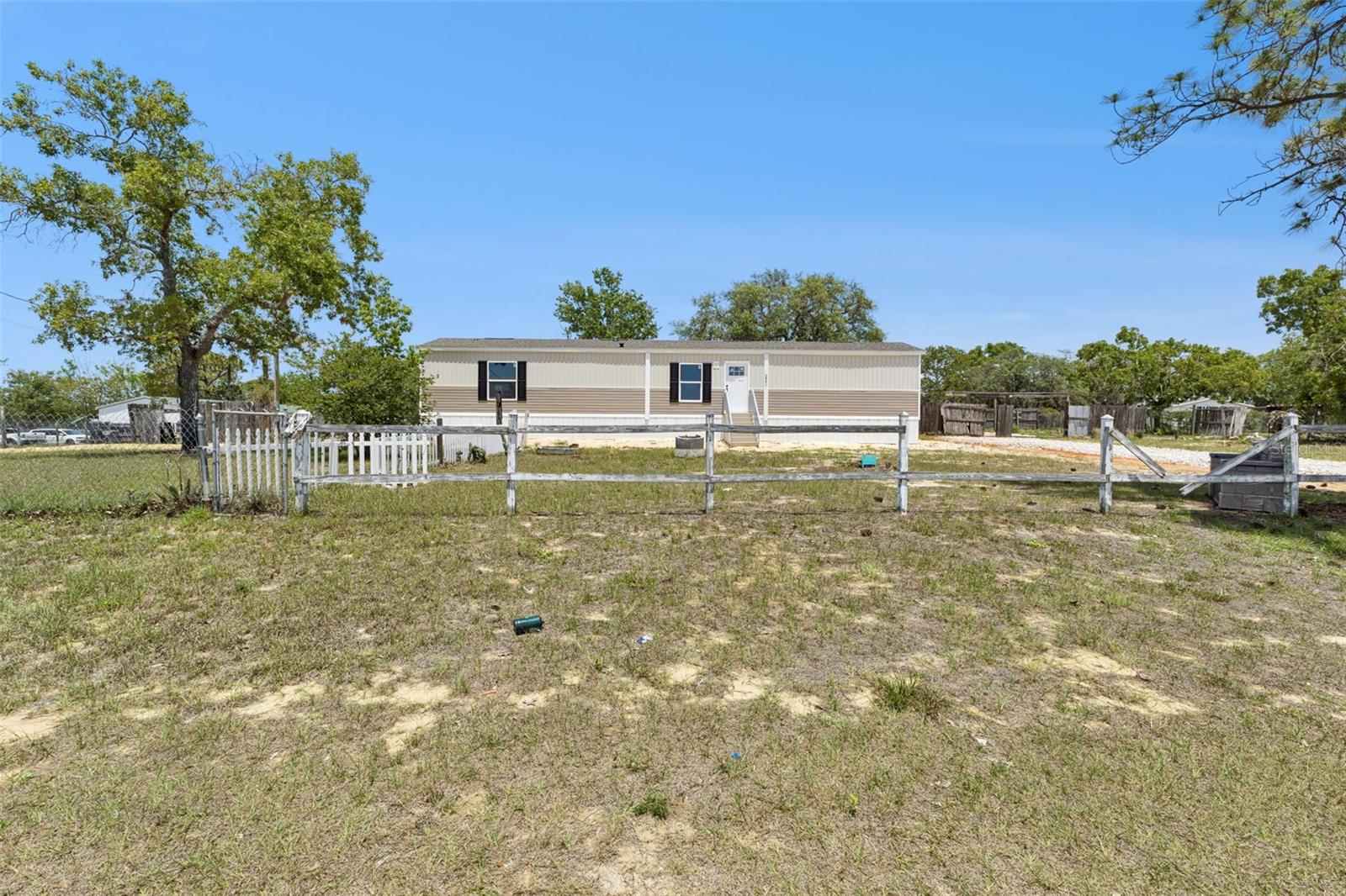 LAKE PIERCE RANCHETTES SECOND ADD - Residential