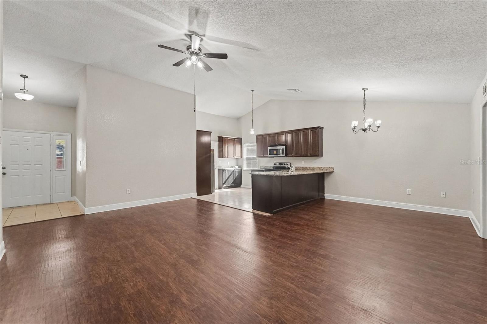 7971 ADELAIDE LOOP