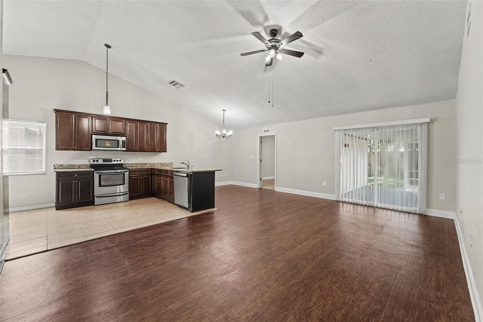 7971 ADELAIDE LOOP