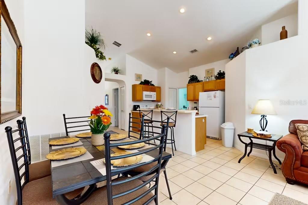 MARBELLA AT DAVENPORT - Residential Lease