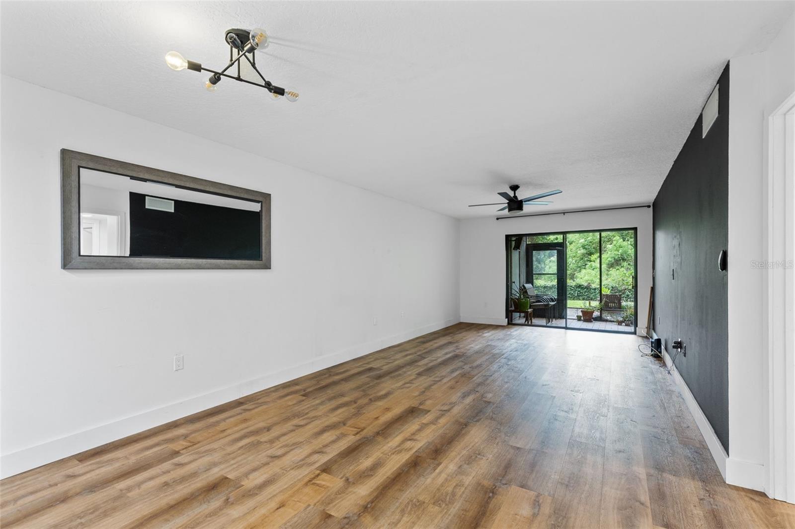 FAIRVIEW VISTA CONDO PH 03 - Residential