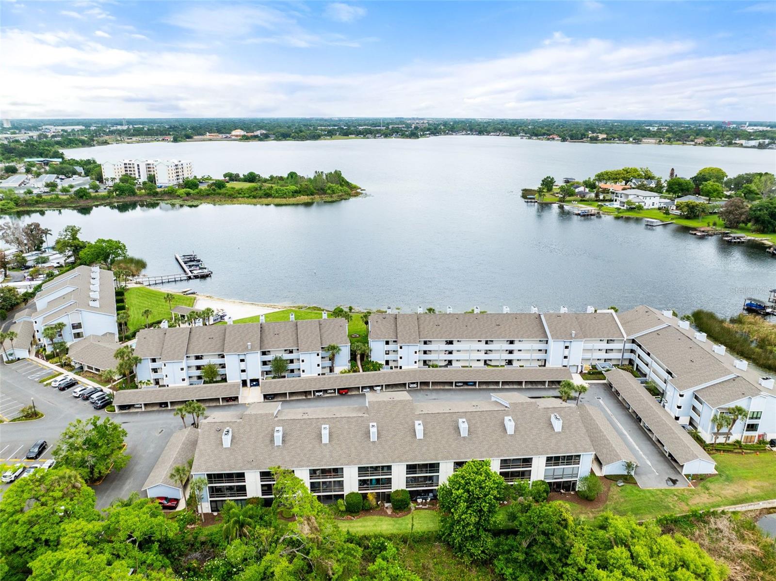 FAIRVIEW VISTA CONDO PH 03 - Residential