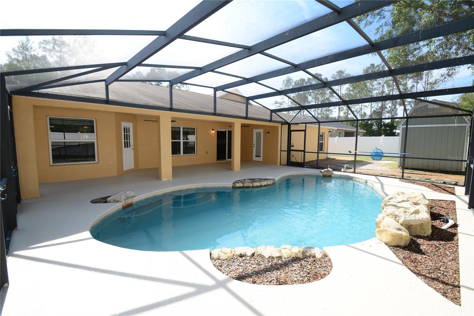 SEMINOLE WOODS - Residential Lease