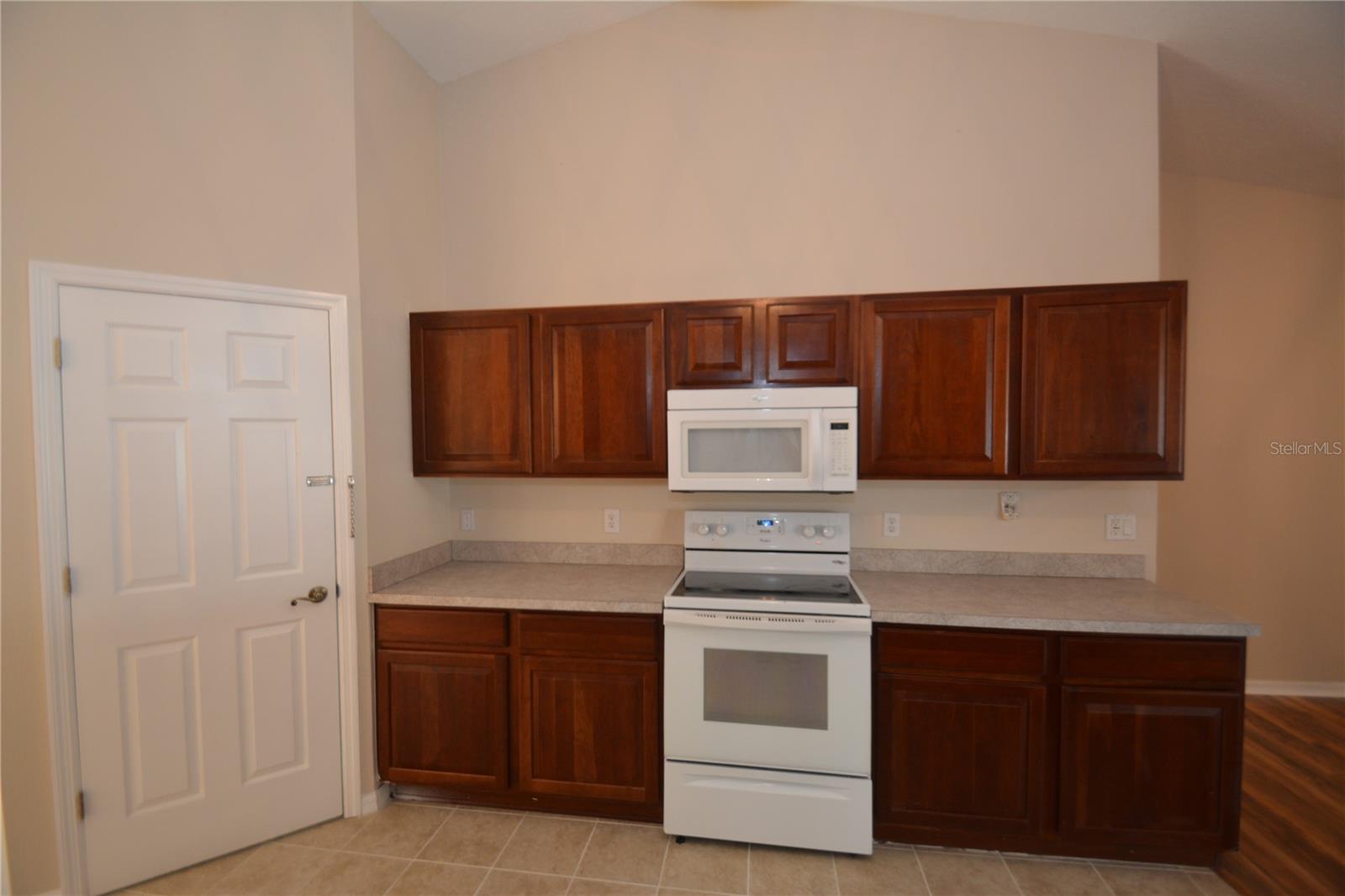 SEMINOLE WOODS - Residential Lease