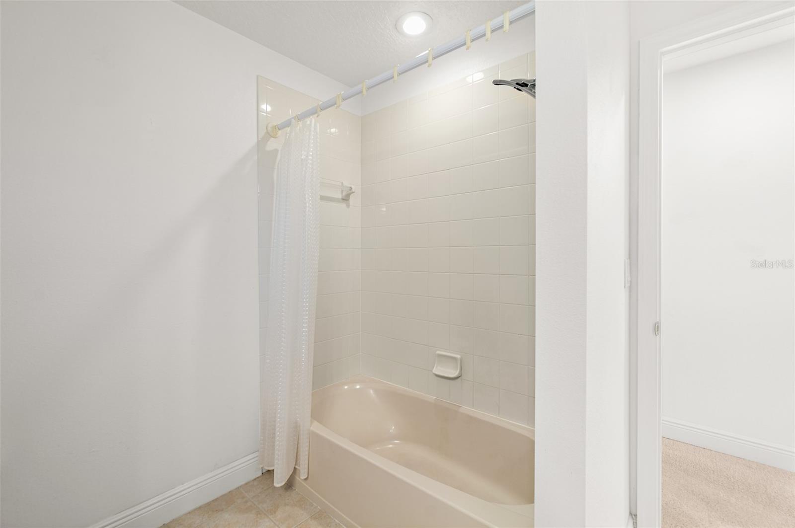 PERLAS DEL MAR CONDO UNIT 14 - Residential