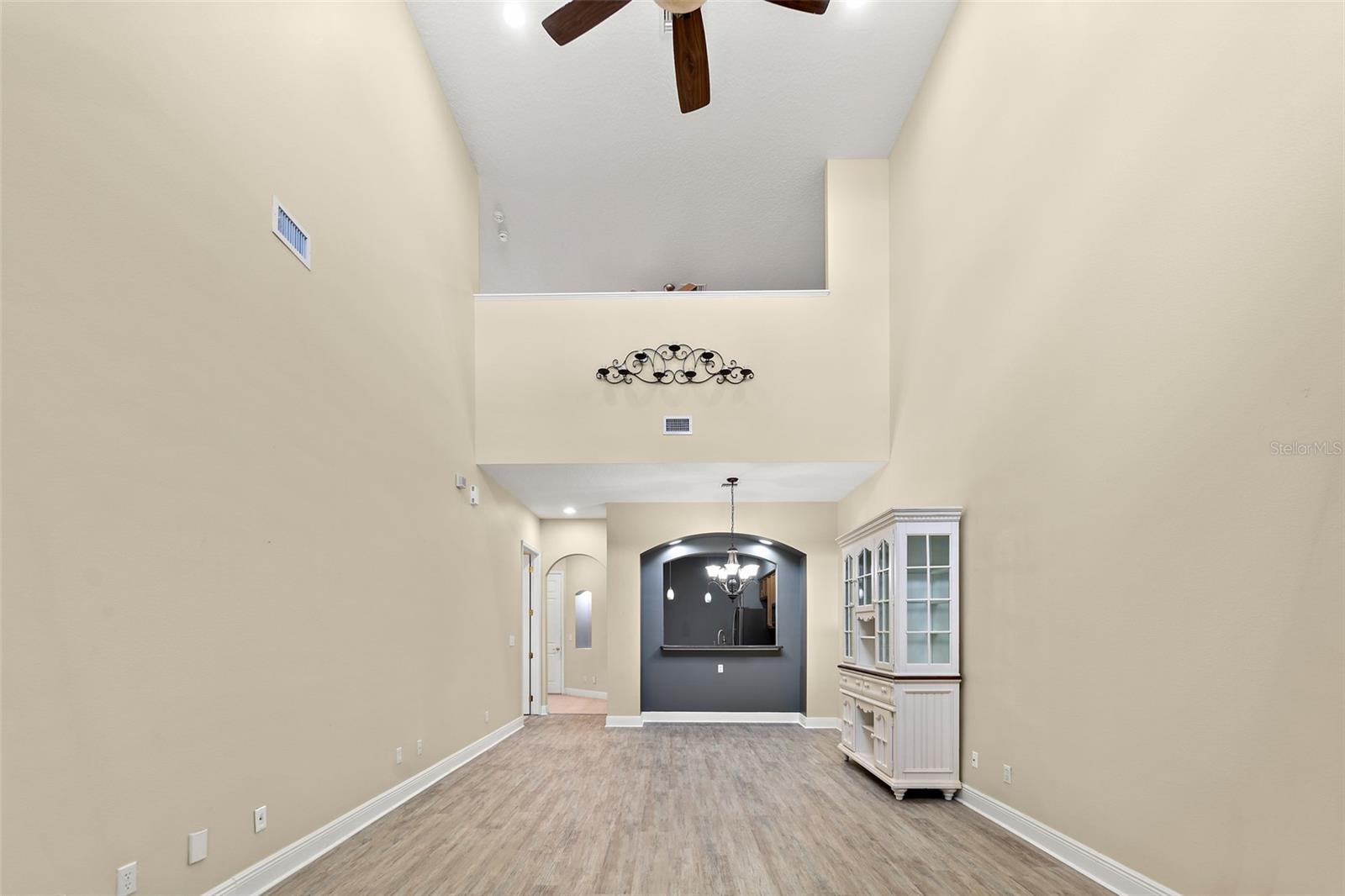 PERLAS DEL MAR CONDO UNIT 14 - Residential