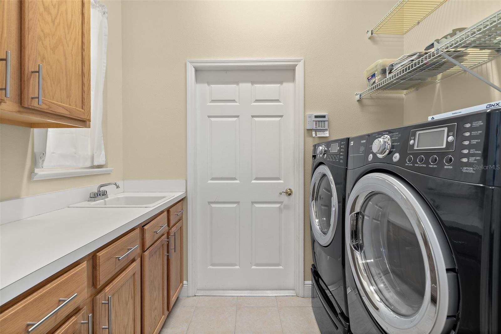 PERLAS DEL MAR CONDO UNIT 14 - Residential